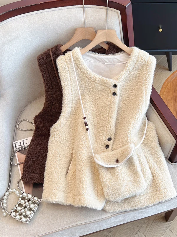 plus Size Women's Warm Lamb Fur Vest Autumn Winter Faionable Layered Wear Leather And Fur Inteated Jaet Sli Bag Mat...
plus Size Women's Warm Lamb Fur Vest Autumn Winter Faionable Layered Wear Leather And Fur Inteated Jaet Sli Bag Mat...