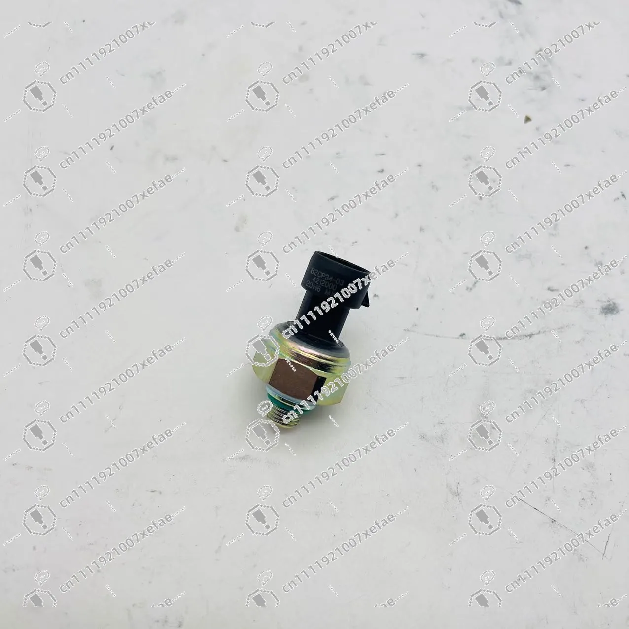 Высококачественный датчик давления для экскаваторов 4212000, реле давления 82CP34-03 421-2000
Высококачественный датчик давления для экскаваторов 4212000, реле давления 82CP34-03 421-2000