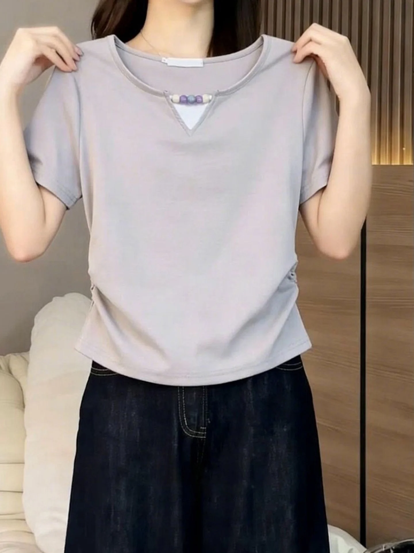 Elegant Simple Slim Fit Short Sleeve T-Shirt Comfortable Fashionable Korean Style Spring Summer Top Stylish Petite Shirt
Elegant Simple Slim Fit Short Sleeve T-Shirt Comfortable Fashionable Korean Style Spring Summer Top Stylish Petite Shirt