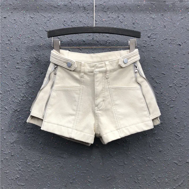 Denim Shorts 2026 Spring/Summer New Zipper Split Casual Jeans Women's High Waisted A-line Wide Leg Pants Fashion streetwear
Denim Shorts 2026 Spring/Summer New Zipper Split Casual Jeans Women's High Waisted A-line Wide Leg Pants Fashion streetwear