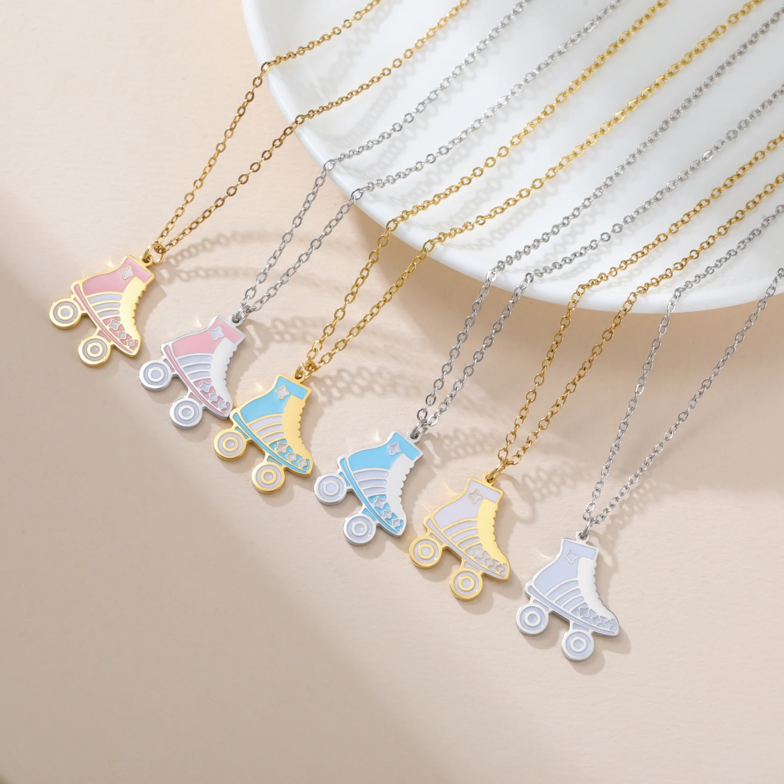 COOLTIME Crystal Roller Skates Necklace Stainless Steel Fashion Ice Skate Shoes Pendant Necklace Jewelry Gift for Girls
COOLTIME Crystal Roller Skates Necklace Stainless Steel Fashion Ice Skate Shoes Pendant Necklace Jewelry Gift for Girls