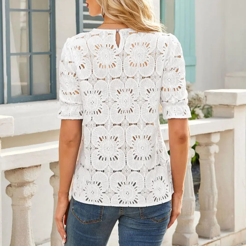 Summer Women Shirts Elegant Hollow Out Lace Short Sleeve O-neck Casual Chic Oversized White Blouses Solid Color Streetwear Tops
Summer Women Shirts Elegant Hollow Out Lace Short Sleeve O-neck Casual Chic Oversized White Blouses Solid Color Streetwear Tops