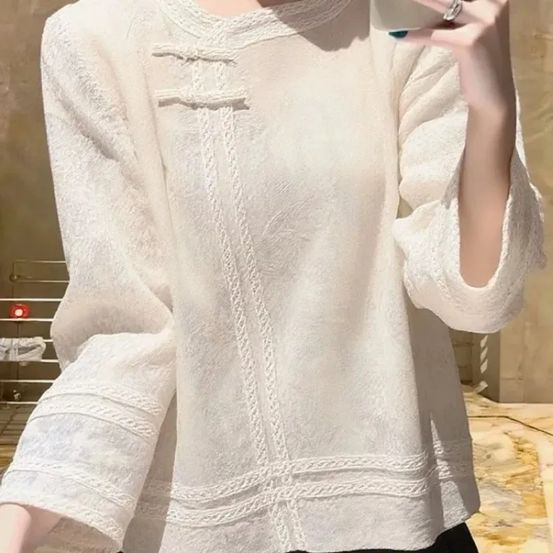 Women's New Chinese Style White Button Long Sleeve Blouse Loose Elegant Tops
Women's New Chinese Style White Button Long Sleeve Blouse Loose Elegant Tops