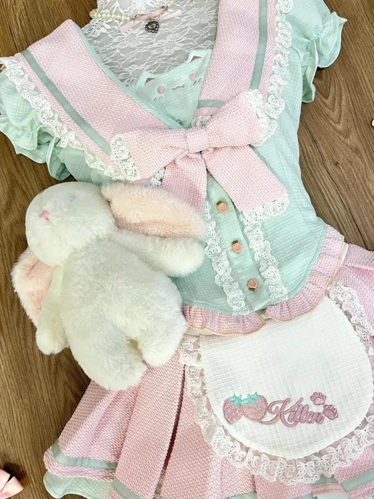 Japan Sweet Kawaii Lace Sleeveless Women Beach Party Cute Tops with Slim Fit Pleated Skirt Set Bow Suit 2025 Summer Fashion New
Japan Sweet Kawaii Lace Sleeveless Women Beach Party Cute Tops with Slim Fit Pleated Skirt Set Bow Suit 2025 Summer Fashion New