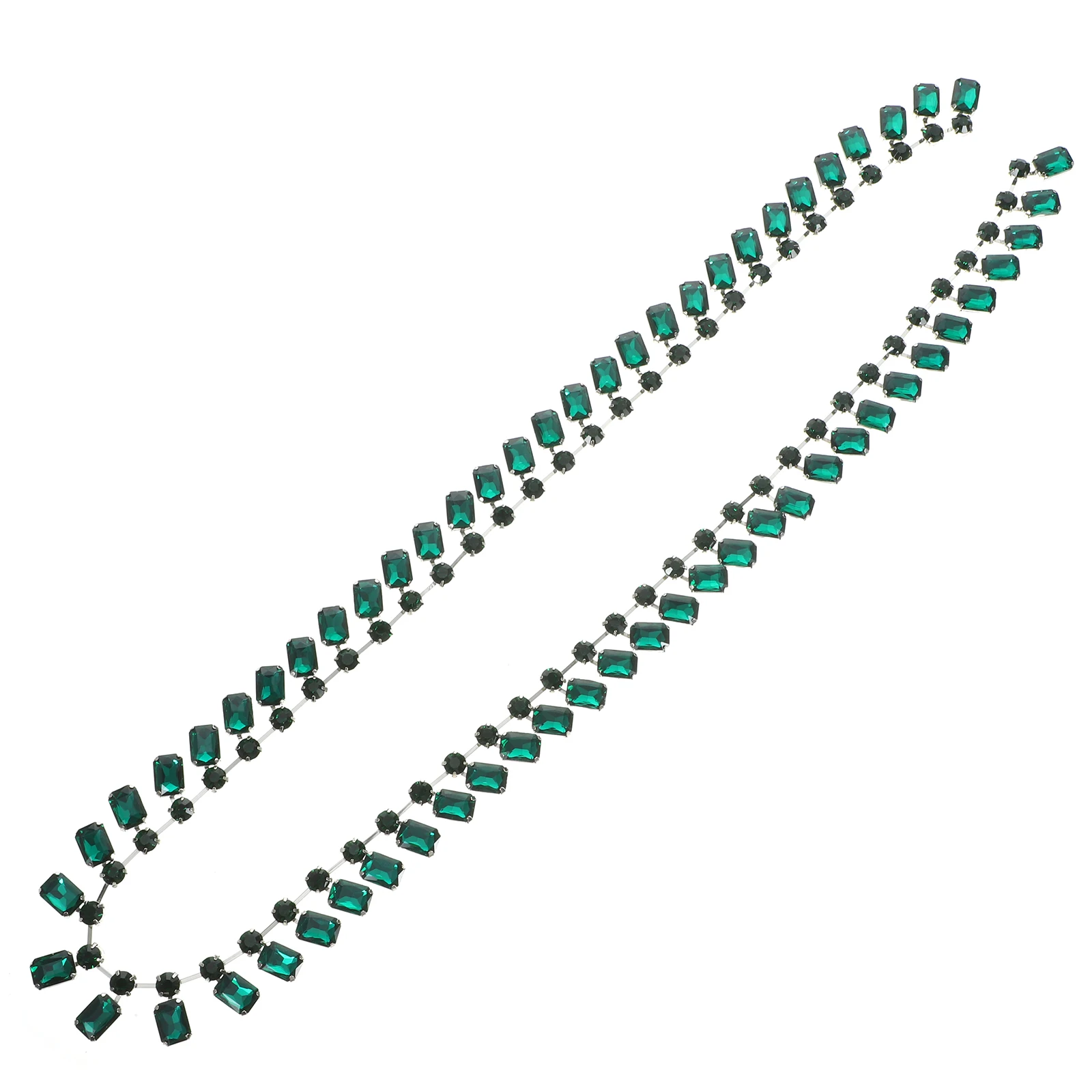 Creative Alloy Crystal Chain for Dresses Skirts Shoes Bridal Wedding Sashes Craft Projects Elegant Bridal Charm Decor
Creative Alloy Crystal Chain for Dresses Skirts Shoes Bridal Wedding Sashes Craft Projects Elegant Bridal Charm Decor