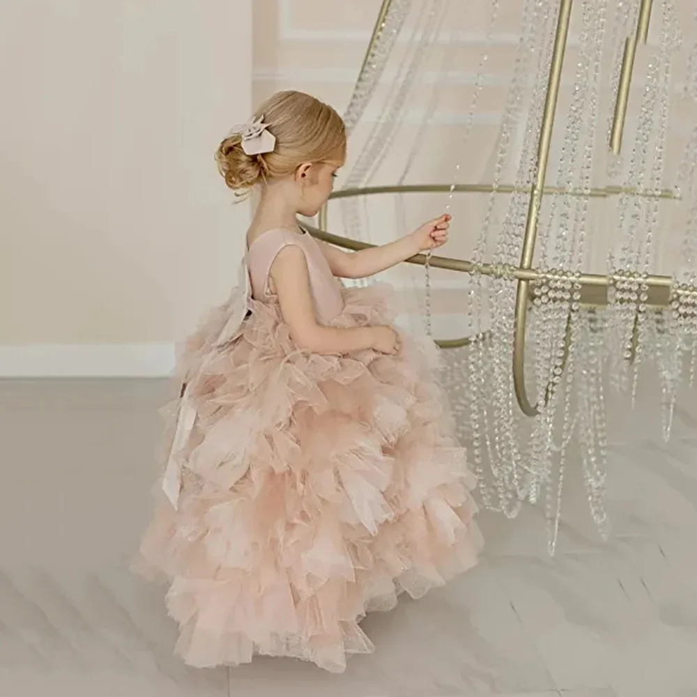 Pink Sleeveless Flower Girl Dresses for Wedding with Bow Ruffles Girl Gown for Photoshoot First Communion Gowns Customized
Pink Sleeveless Flower Girl Dresses for Wedding with Bow Ruffles Girl Gown for Photoshoot First Communion Gowns Customized