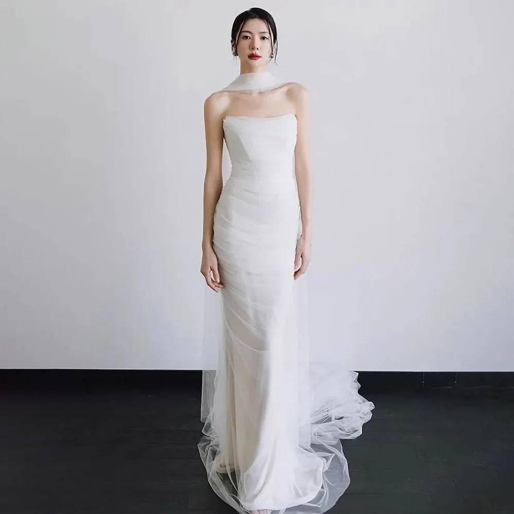 Customised Strapless Mermaid Korea Wedding Dresses Soft Pleats Tulle Scarf Floor Length Elegant Bridal Gowns Vestidos De Boda
Customised Strapless Mermaid Korea Wedding Dresses Soft Pleats Tulle Scarf Floor Length Elegant Bridal Gowns Vestidos De Boda
