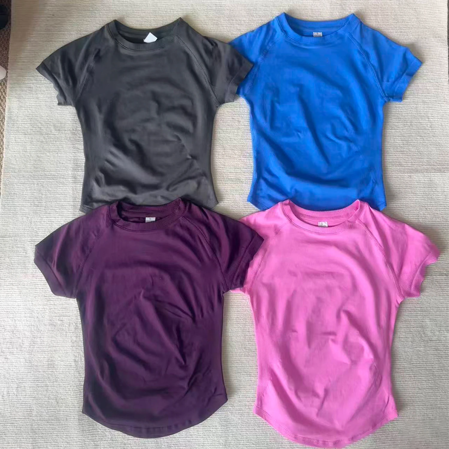 ARFTE Impact T Shirt Short Sleeve Yoga Top Women's Round Neck Seamless High Stretch Fitted Sports Gym Shirt Workout Clothing
ARFTE Impact T Shirt Short Sleeve Yoga Top Women's Round Neck Seamless High Stretch Fitted Sports Gym Shirt Workout Clothing