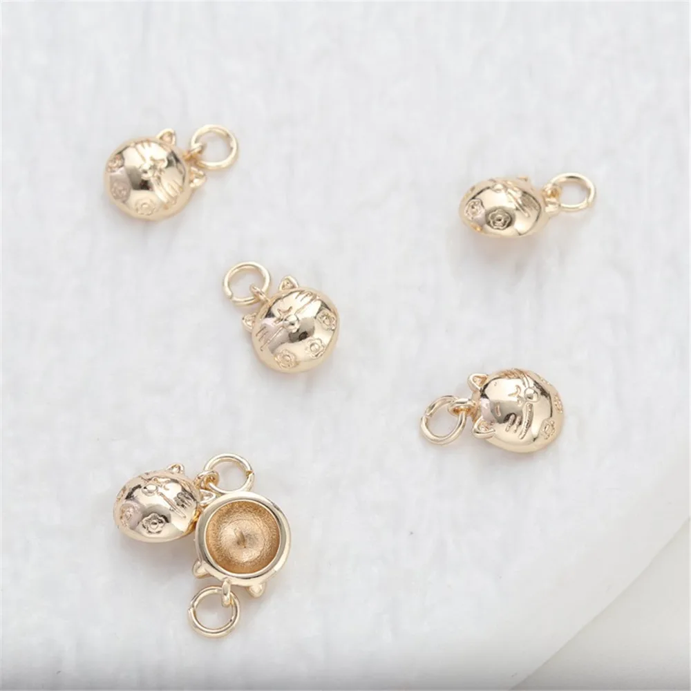 1pcs 14K Gold Color-preserving Plain Cat Face with Needle Bracelet Necklace Accessories Fortune DIY Jewelry Charm Pendant
1pcs 14K Gold Color-preserving Plain Cat Face with Needle Bracelet Necklace Accessories Fortune DIY Jewelry Charm Pendant