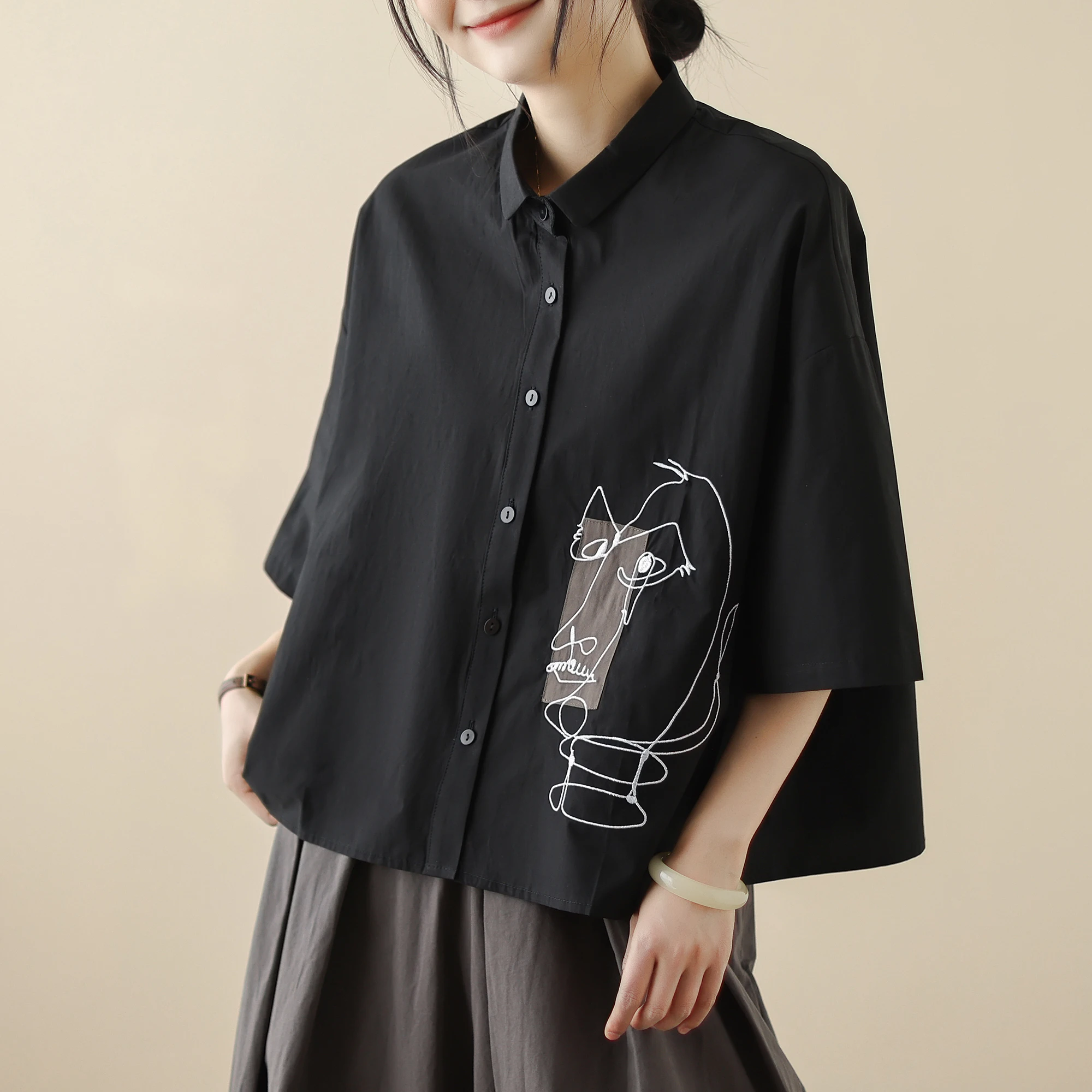Retro Embroidered Women's Shirt Summer 2026 Loose Casual Versatile Design Forest System Short Sleeve Top Polyester Fiber
Retro Embroidered Women's Shirt Summer 2026 Loose Casual Versatile Design Forest System Short Sleeve Top Polyester Fiber