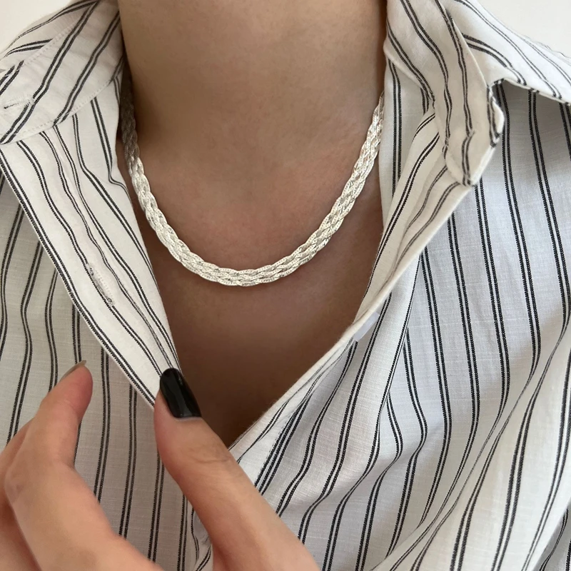 Silvology 925 Sterling Silver Italy Flat Snake Weave Chain Choker Necklace for Women Elegant Texture Simple Quality Fine Jewelry
Silvology 925 Sterling Silver Italy Flat Snake Weave Chain Choker Necklace for Women Elegant Texture Simple Quality Fine Jewelry