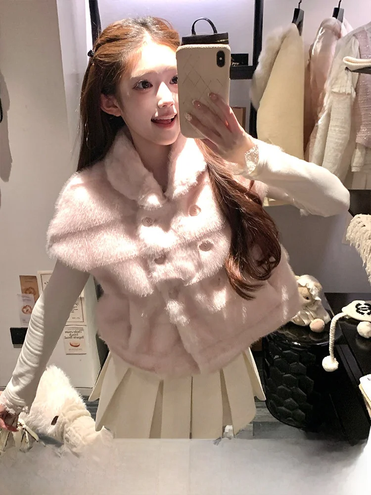 Acaine Eco-Friendly Short Vest 95 Style Double-Row Button Flip Collar Fake Fur Warm Lady's Jacket Sweet Style Spring Wear
Acaine Eco-Friendly Short Vest 95 Style Double-Row Button Flip Collar Fake Fur Warm Lady's Jacket Sweet Style Spring Wear