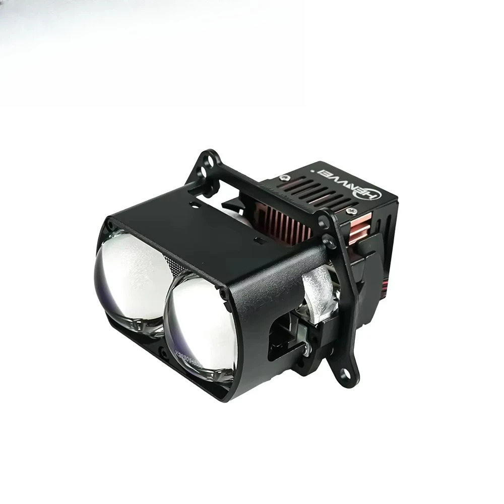X2 MAX upgrades headlights to provide stronger beams of light to illuminate the road farther
X2 MAX upgrades headlights to provide stronger beams of light to illuminate the road farther