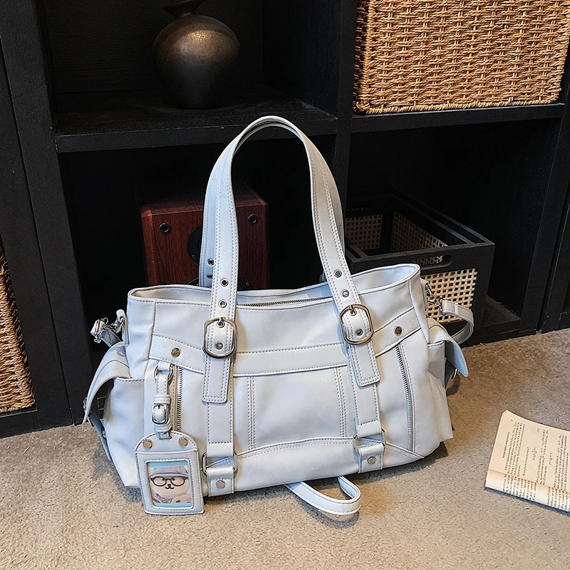 Commute Y2K Women Tote Bag Soft PU Leather Metal Shoulder Bag Large Capacity Multi Pocket Handbag for Commuting Shopping
Commute Y2K Women Tote Bag Soft PU Leather Metal Shoulder Bag Large Capacity Multi Pocket Handbag for Commuting Shopping