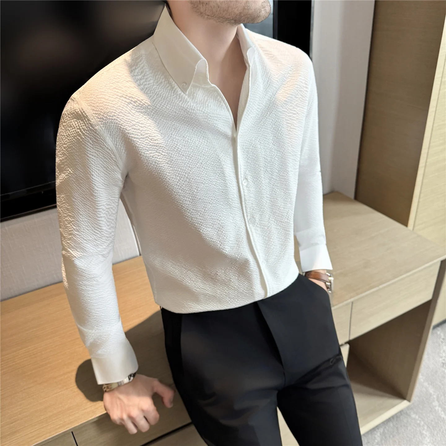 Осень 2023, новая высококачественная вафельная рубашка, мужская рубашка-стойка с длинными рукавами, облегающие деловые повседневные рубашки, смокинг, мужская одежда 4XL-M 
Осень 2023, новая высококачественная вафельная рубашка, мужская рубашка-стойка с длинными рукавами, облегающие деловые повседневные рубашки, смокинг, мужская одежда 4XL-M
