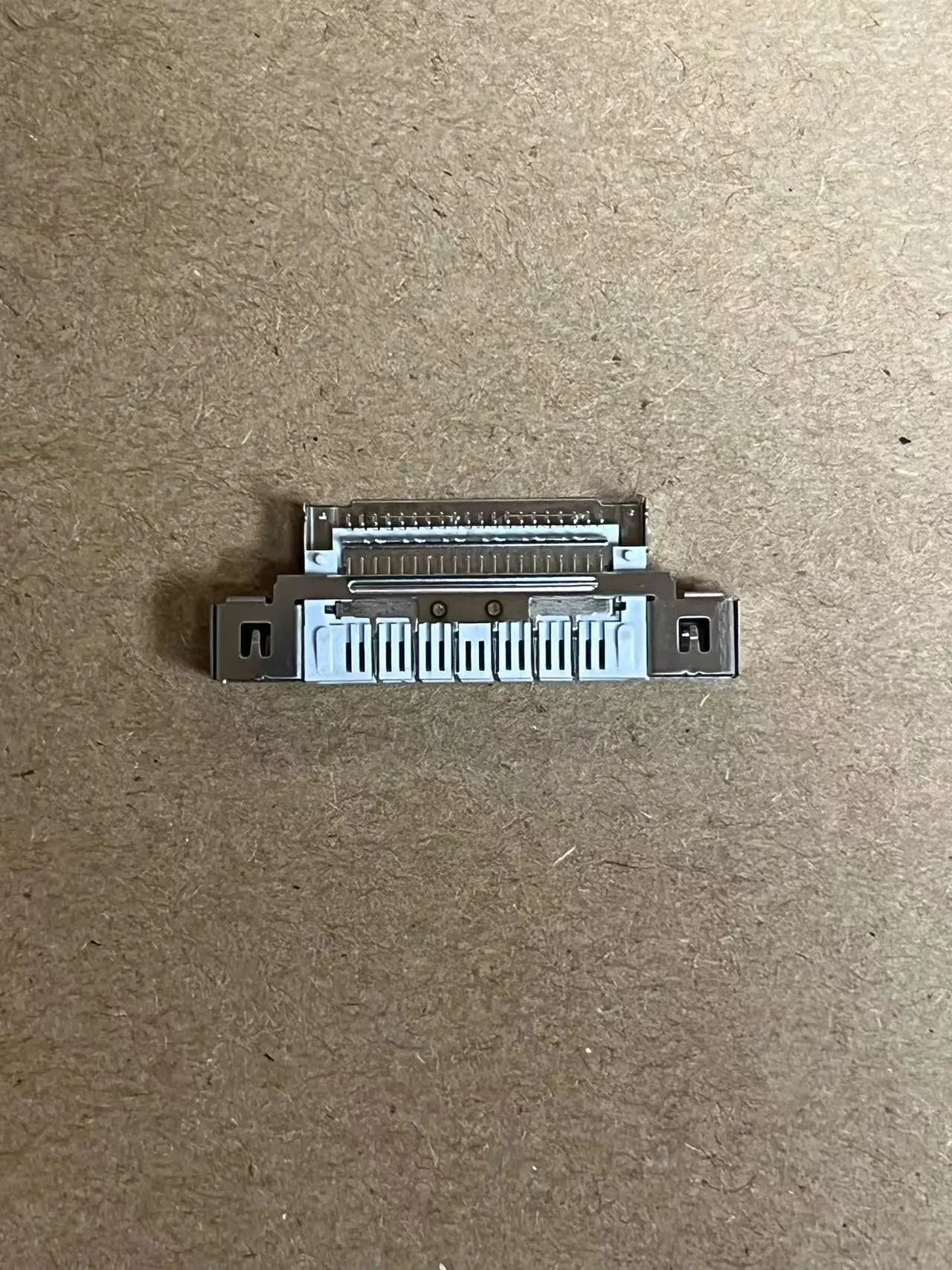 Для Microsoft Surface BOOK 1 1704 1705 1785 BOOK 2 1813 1824 1832 1834 1835 Book 3 1899 DC in Power Jack зарядный порт
Для Microsoft Surface BOOK 1 1704 1705 1785 BOOK 2 1813 1824 1832 1834 1835 Book 3 1899 DC in Power Jack зарядный порт