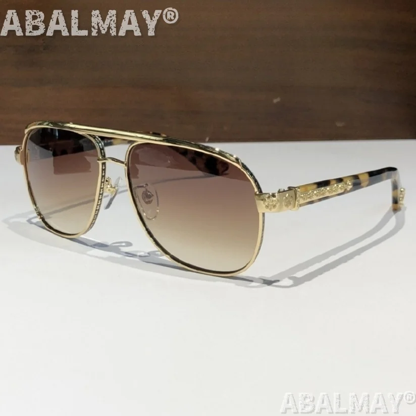Top High Quality Sunglasses for Men and Women BONEHEARD Titanium Style Retro Fashion Design Sun Glasses UV400 with box
Top High Quality Sunglasses for Men and Women BONEHEARD Titanium Style Retro Fashion Design Sun Glasses UV400 with box