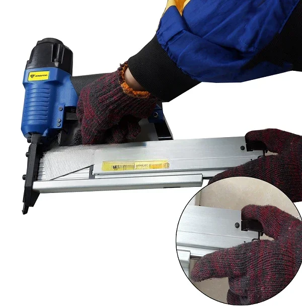 -RONGPENG SF5040 2 in 1 Brad Nailer Stapler18 Ga Air Nail Gun
-RONGPENG SF5040 2 in 1 Brad Nailer Stapler18 Ga Air Nail Gun