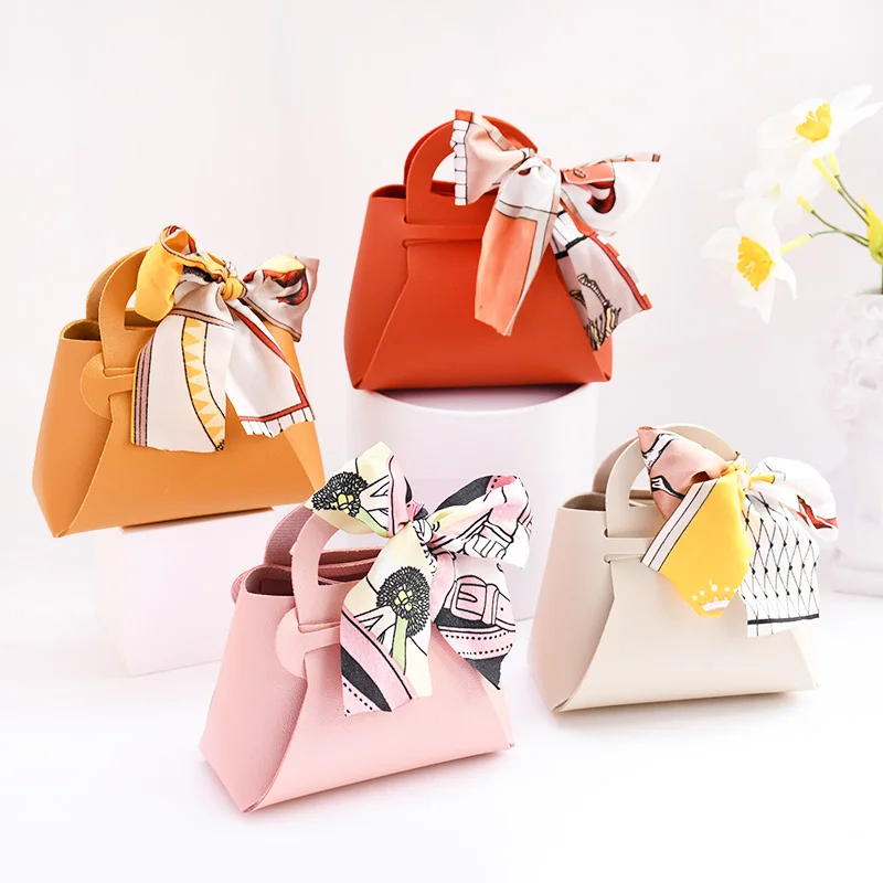5pcs Leather Candy Handbag With Scarf Wedding Decoration Gift Packaing Bag Boxes For Guest Baby Shower Birthday Party Supplies
5pcs Leather Candy Handbag With Scarf Wedding Decoration Gift Packaing Bag Boxes For Guest Baby Shower Birthday Party Supplies