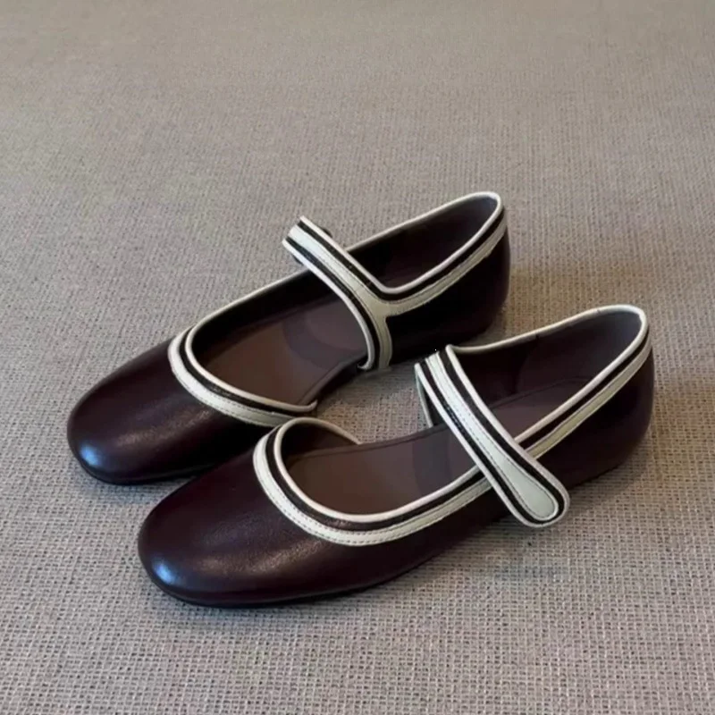 Women's Mary Jane Shoes Fashion Soft Leather Casual Shoes for Woman Comfortable Soft Sole Flat Shoe Designer Shoes Zapatos Mujer
Women's Mary Jane Shoes Fashion Soft Leather Casual Shoes for Woman Comfortable Soft Sole Flat Shoe Designer Shoes Zapatos Mujer