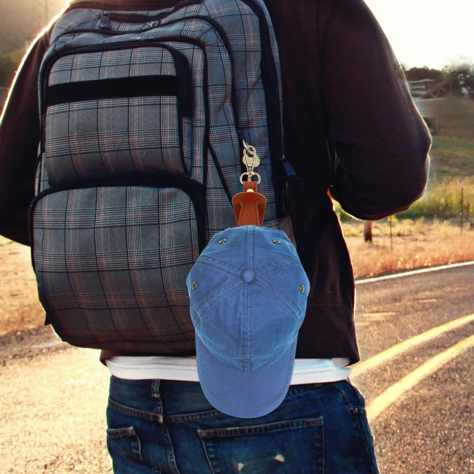 1pcs Portable Hat Clip Holder For Travel Pu Material Multifunctional Bag Attachment Buckle Hat Hook Accessory For Women Storage
1pcs Portable Hat Clip Holder For Travel Pu Material Multifunctional Bag Attachment Buckle Hat Hook Accessory For Women Storage