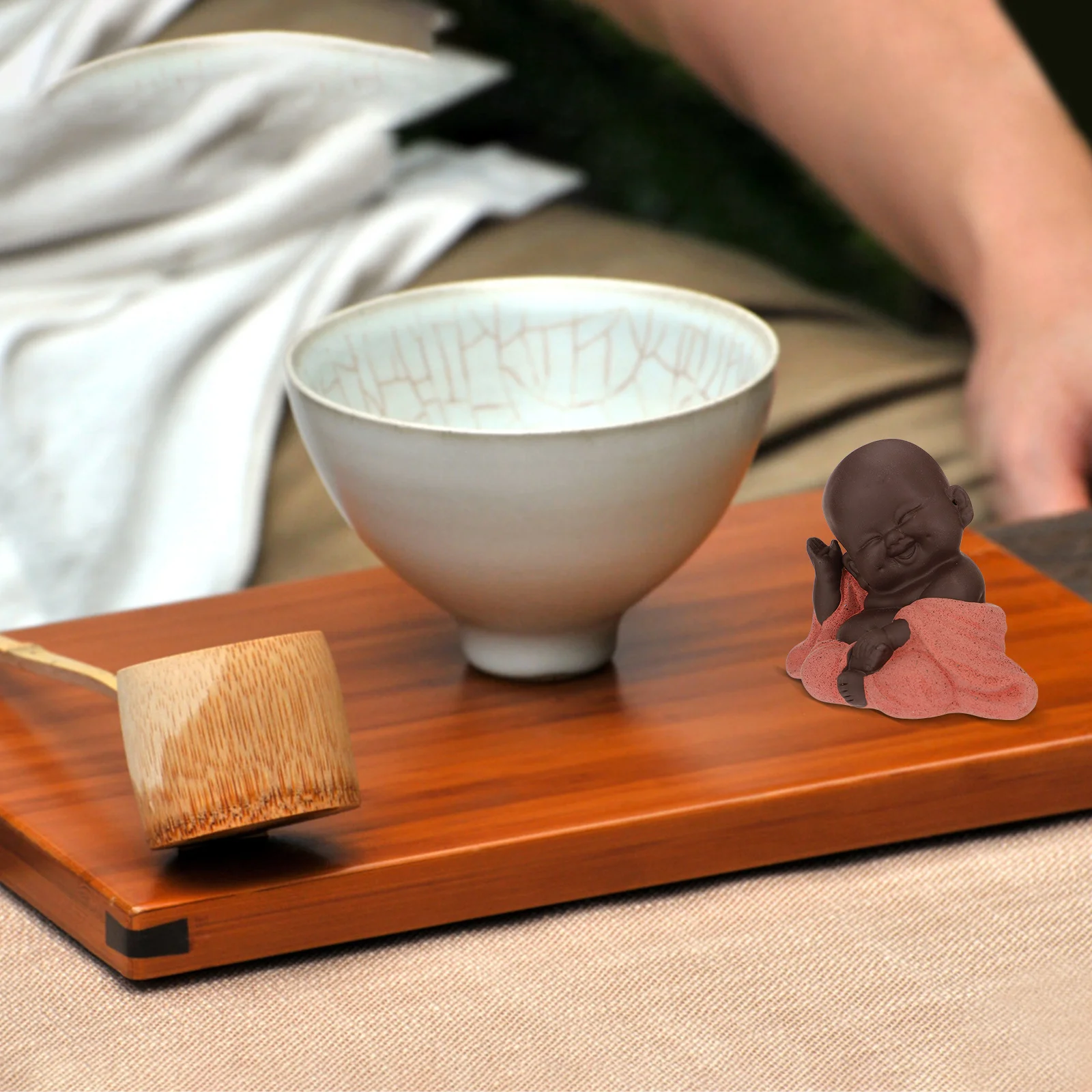 1Pcs Charming Laughing Pet Home Decor Exquisite Detail Professional Carved for Living Dining Room Pet
1Pcs Charming Laughing Pet Home Decor Exquisite Detail Professional Carved for Living Dining Room Pet