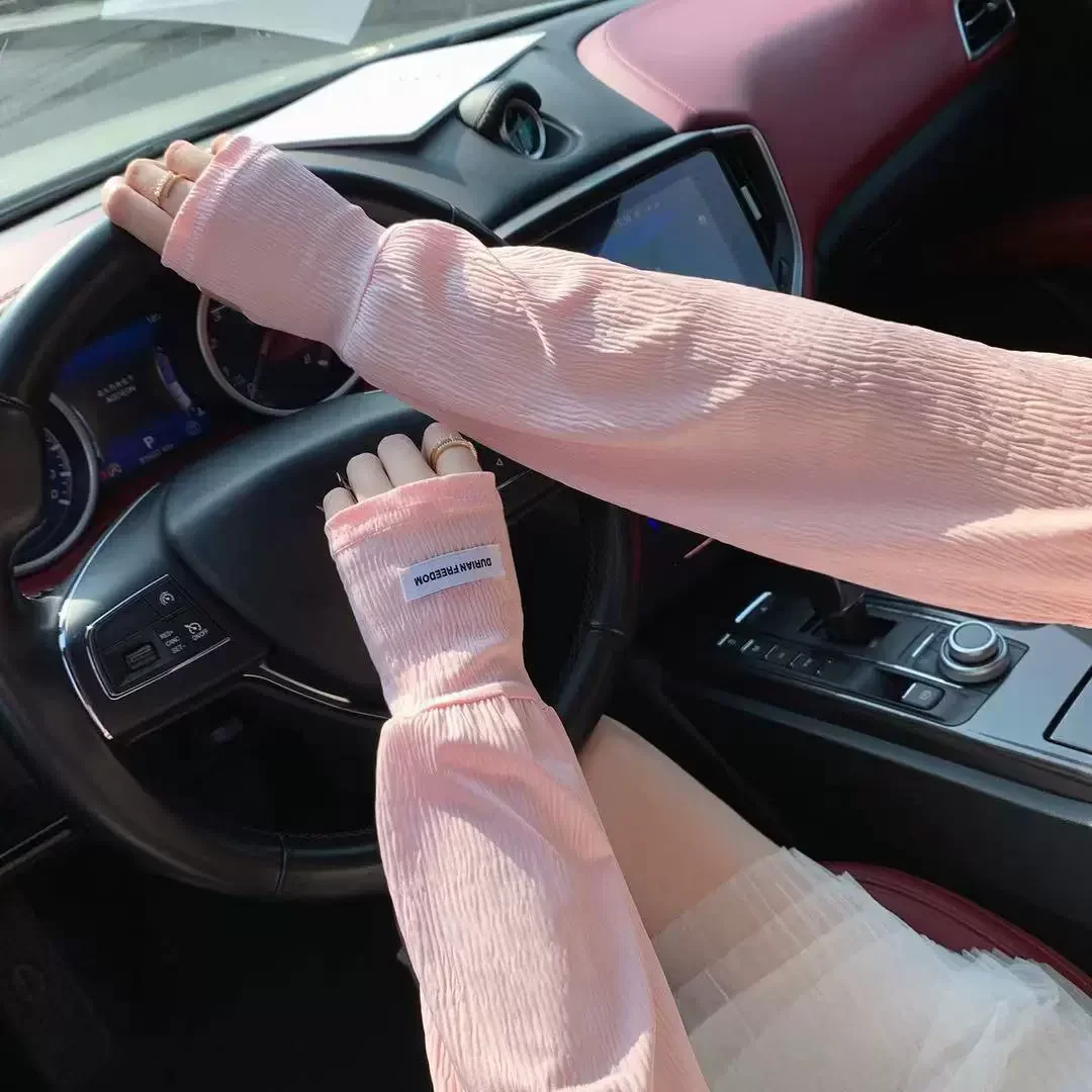 New Summer Ice Silk Sunscreen Sleeve Butterfly Print Sun Uv Protection Arm Sleeves Cycling Driving Gloves Keep Warm Comfortable
New Summer Ice Silk Sunscreen Sleeve Butterfly Print Sun Uv Protection Arm Sleeves Cycling Driving Gloves Keep Warm Comfortable