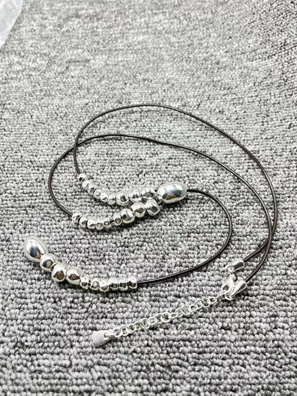 New 2022 Fashion Original Electroplated 925 Silver Beads Creative Black Rope Necklace Jewelry Gifts
New 2022 Fashion Original Electroplated 925 Silver Beads Creative Black Rope Necklace Jewelry Gifts