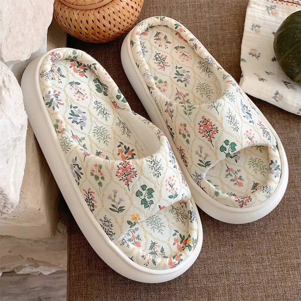 Women's Fashion Solid Color Cotton Linen Slippers All Season Bedroom Home Use Thick Soled Sweat Absorbent Niche Floor Shoes
Women's Fashion Solid Color Cotton Linen Slippers All Season Bedroom Home Use Thick Soled Sweat Absorbent Niche Floor Shoes