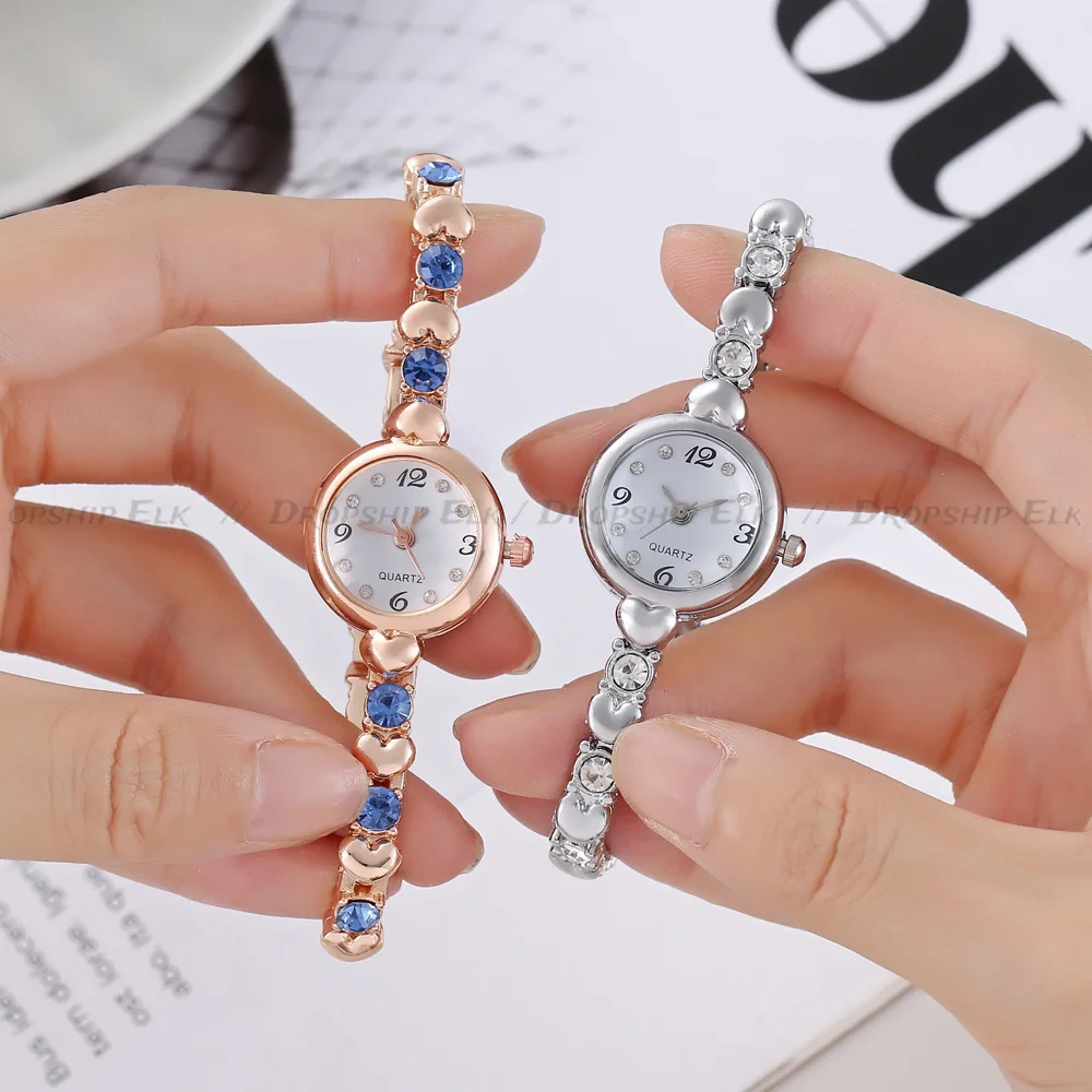 Женский браслет Orologio Diamond, наручные часы с мини-циферблатом, элегантные часы для женщин, кварцевые часы, золотой, серебристый металлический ремешок, женские часы Reloj
Женский браслет Orologio Diamond, наручные часы с мини-циферблатом, элегантные часы для женщин, кварцевые часы, золотой, серебристый металлический ремешок, женские часы Reloj