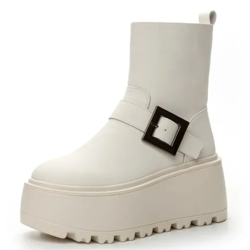 High quality 8cm New Cow Genuine Leather Winter Plush Spring Knee High Ankle Boots Woman ZIP Motorcycle Autumn Fashion Shoes
High quality 8cm New Cow Genuine Leather Winter Plush Spring Knee High Ankle Boots Woman ZIP Motorcycle Autumn Fashion Shoes