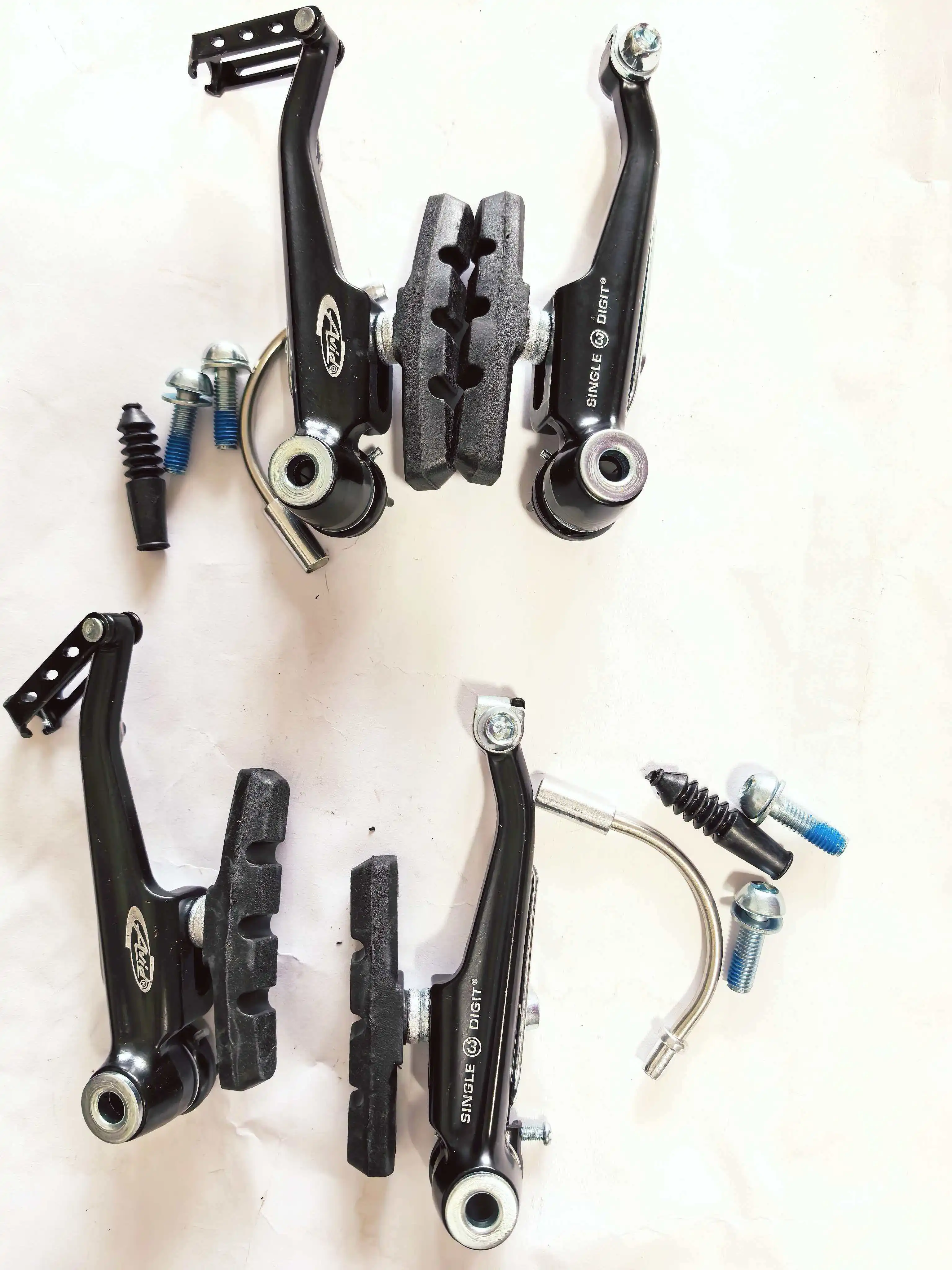 Bicycle V-brake Caliper Rim Front Rear Set Avid Single Digit 3 SD-3 For SRAM MTB the whole set
Bicycle V-brake Caliper Rim Front Rear Set Avid Single Digit 3 SD-3 For SRAM MTB the whole set