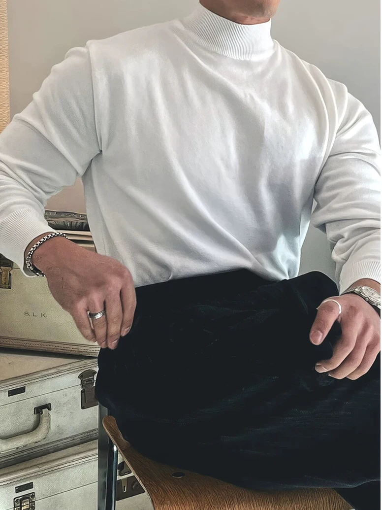 Мужской тонкий дышащий шерстяной трикотажный джемпер American Sle Hard Man с высоким воротником, длинными рукавами и мягкой сердцевиной из пряжи
Мужской тонкий дышащий шерстяной трикотажный джемпер American Sle Hard Man с высоким воротником, длинными рукавами и мягкой сердцевиной из пряжи