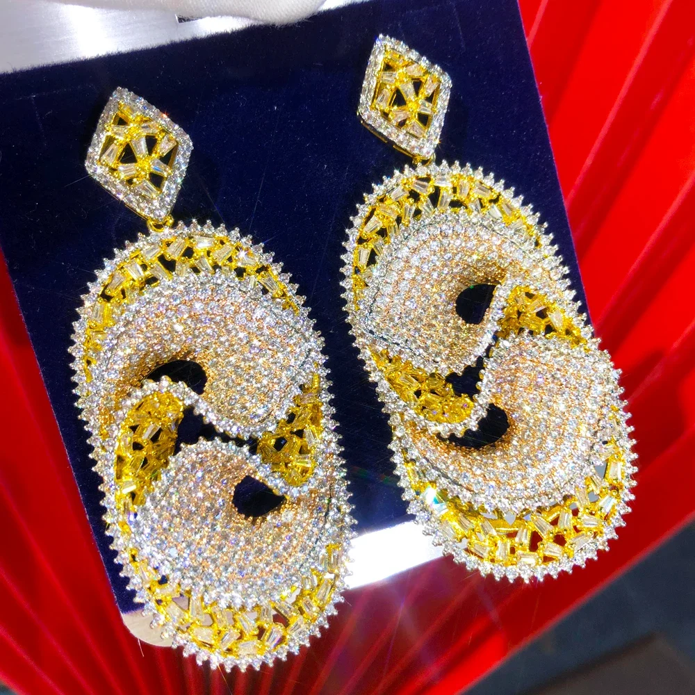 Soramoore New High Quality Big Oval Drop Earrings For Women Wedding Geometric Brincos Female DIY Fashion Jewelry Gifts
Soramoore New High Quality Big Oval Drop Earrings For Women Wedding Geometric Brincos Female DIY Fashion Jewelry Gifts