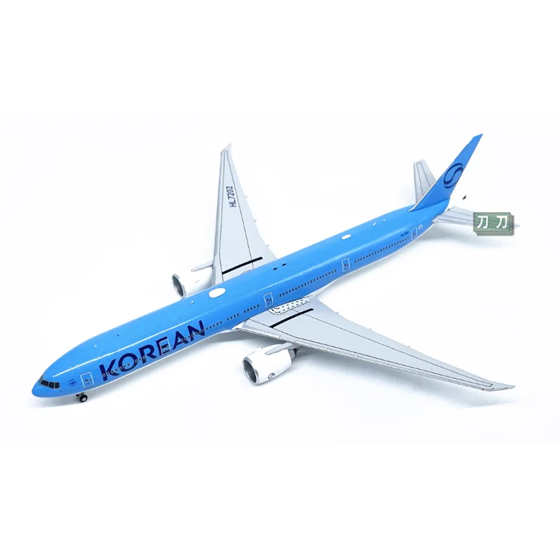 Литой под давлением масштаб NG 1/400, корейский Air B777-300ER, пассажирский самолет, модель из сплава, коллекция игрушек, украшение для дисплея
Литой под давлением масштаб NG 1/400, корейский Air B777-300ER, пассажирский самолет, модель из сплава, коллекция игрушек, украшение для дисплея