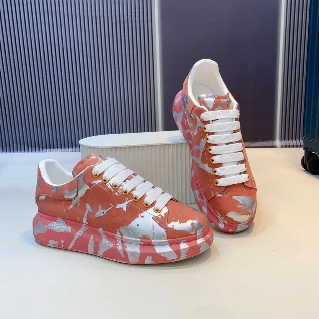 Top Hight Quality Mens Casual Sneakers Real Leather Womens Brand Designer Tennis Shoes Classic Fashion Design running shoes
Top Hight Quality Mens Casual Sneakers Real Leather Womens Brand Designer Tennis Shoes Classic Fashion Design running shoes