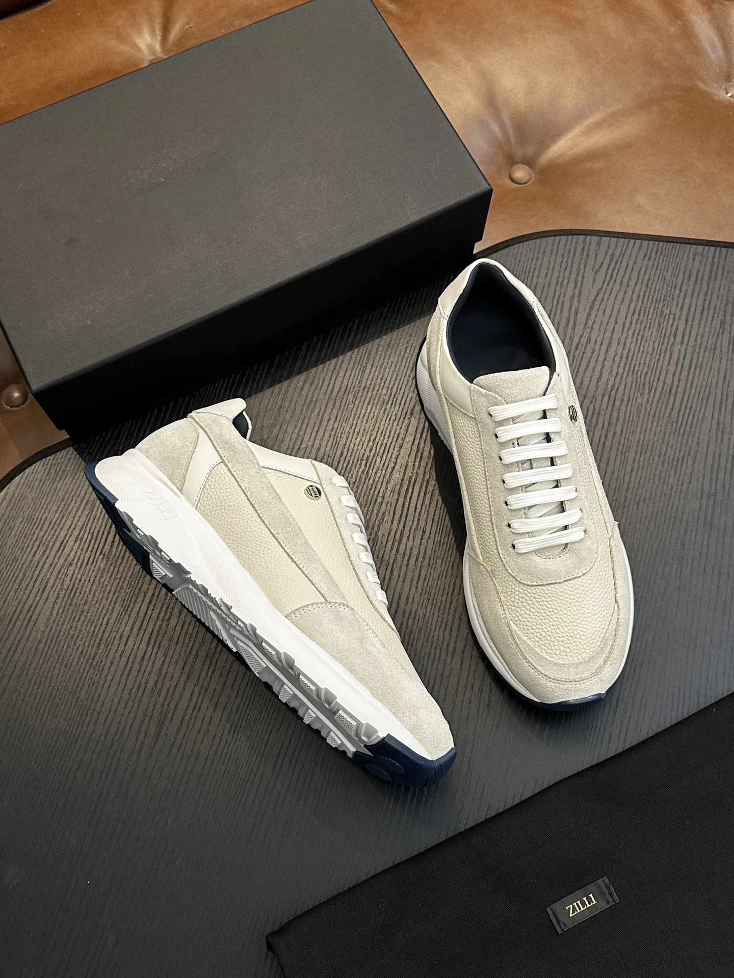 BLSK CPRT Shoes Кроссовки из воловьей кожи 2026, новые удобные кроссовки из натуральной кожи с вышивкой, спортивное качество, мужские европейские большие размеры 38-46
BLSK CPRT Shoes Кроссовки из воловьей кожи 2026, новые удобные кроссовки из натуральной кожи с вышивкой, спортивное качество, мужские европейские большие размеры 38-46