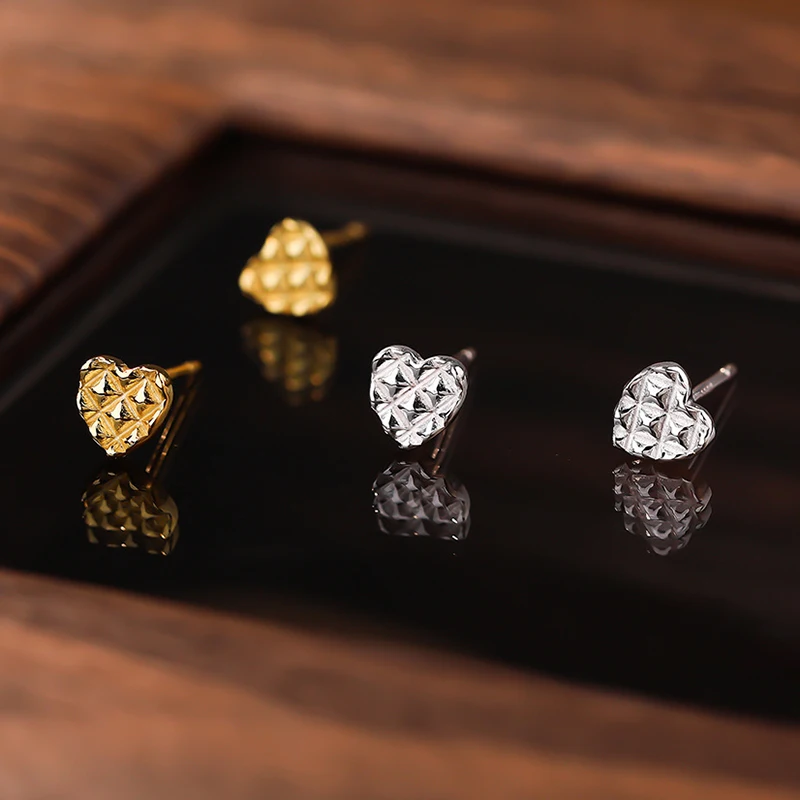 SOFTPIG Real 925 Sterling Silver Grid Heart Mini 18K Stud Earrings for Women Fine Jewelry Light Luxury 2024 Summer Accessories
SOFTPIG Real 925 Sterling Silver Grid Heart Mini 18K Stud Earrings for Women Fine Jewelry Light Luxury 2024 Summer Accessories