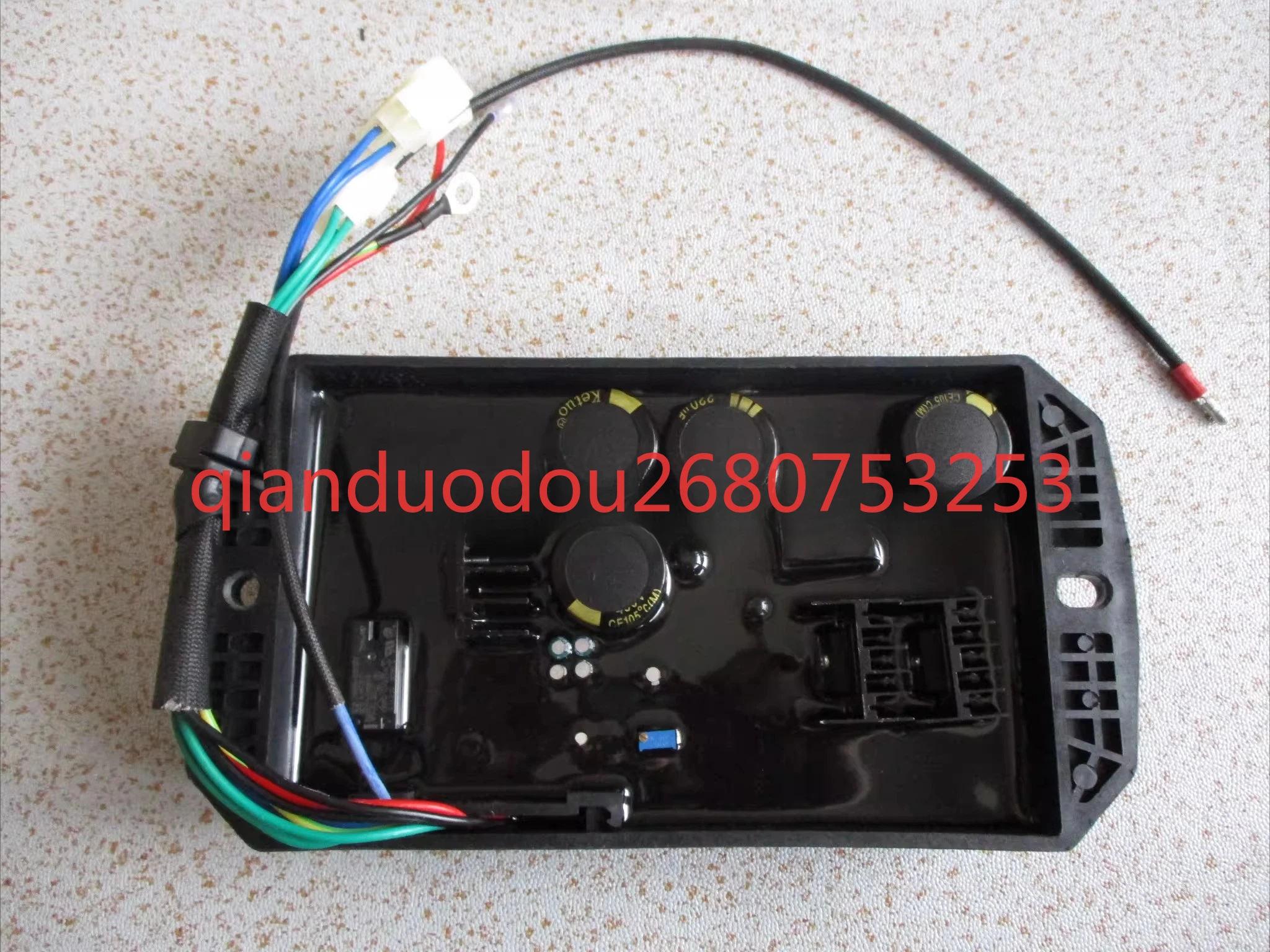 Подходит для генератора LONCIN 22000S с регулятором напряжения 22000S AVR 20 кВт.
Подходит для генератора LONCIN 22000S с регулятором напряжения 22000S AVR 20 кВт.