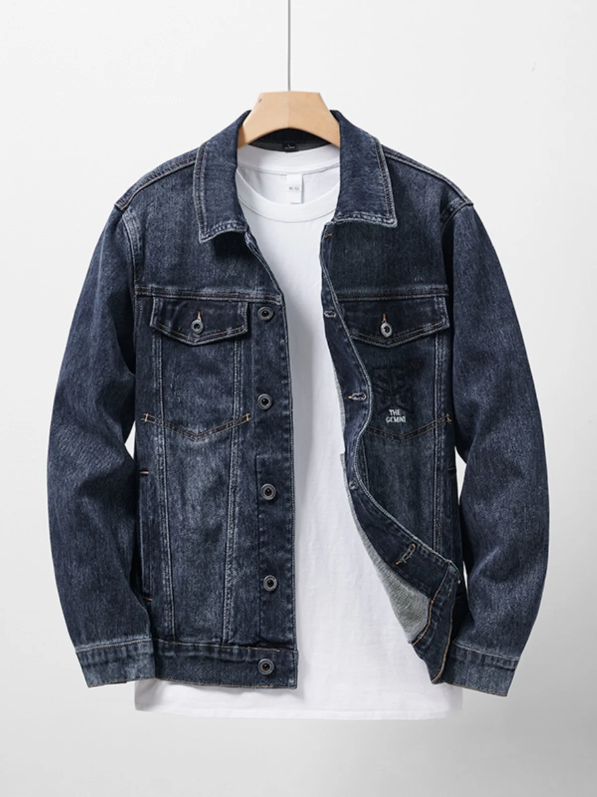Loose Fit Men's Denim Jaet Spring Autumn Sle Casual Coat Large Size Youth Faion Windproof Long Sve Pure Color Outerwear
Loose Fit Men's Denim Jaet Spring Autumn Sle Casual Coat Large Size Youth Faion Windproof Long Sve Pure Color Outerwear