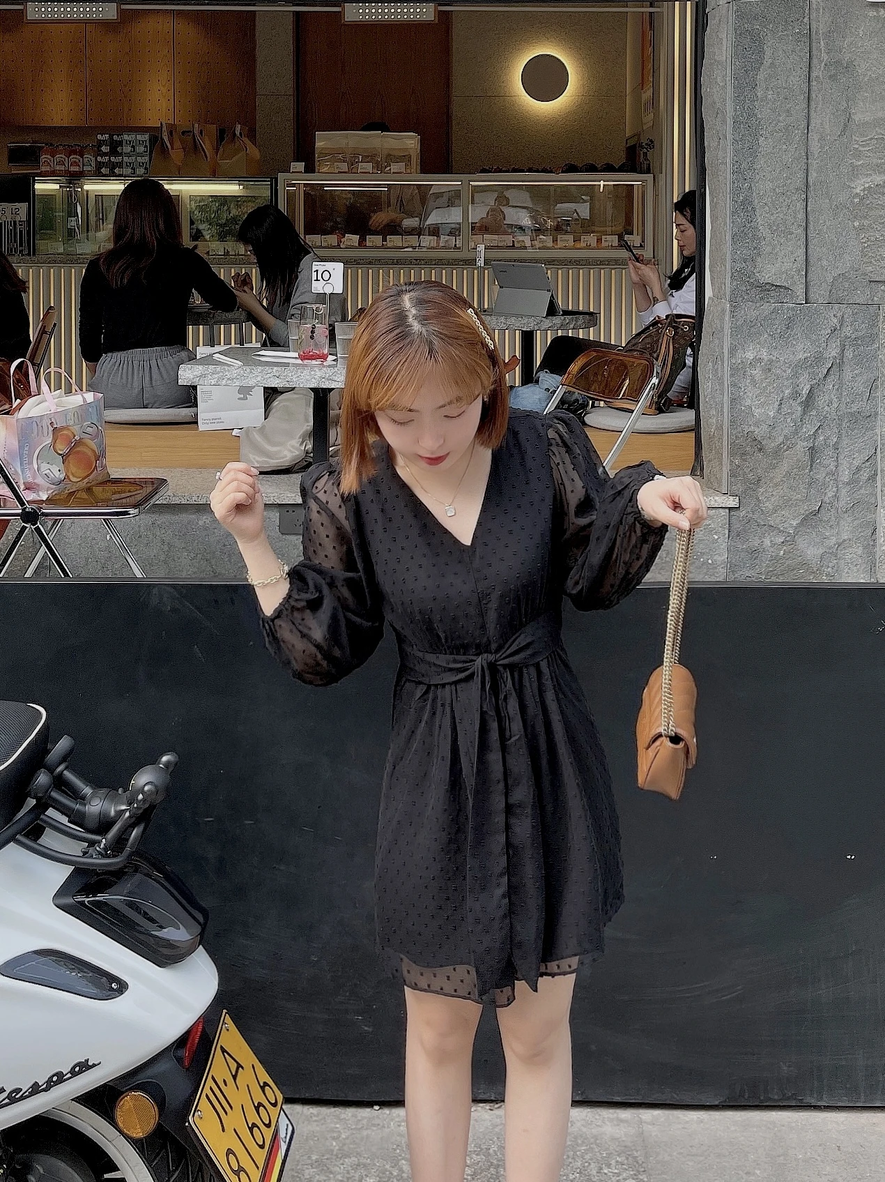 Летняя новинка: Женский комбинезон с высокой талией, широкими штанинами, V-образным вырезом, маленький размер, коллекция 202, полиэстер
Летняя новинка: Женский комбинезон с высокой талией, широкими штанинами, V-образным вырезом, маленький размер, коллекция 202, полиэстер