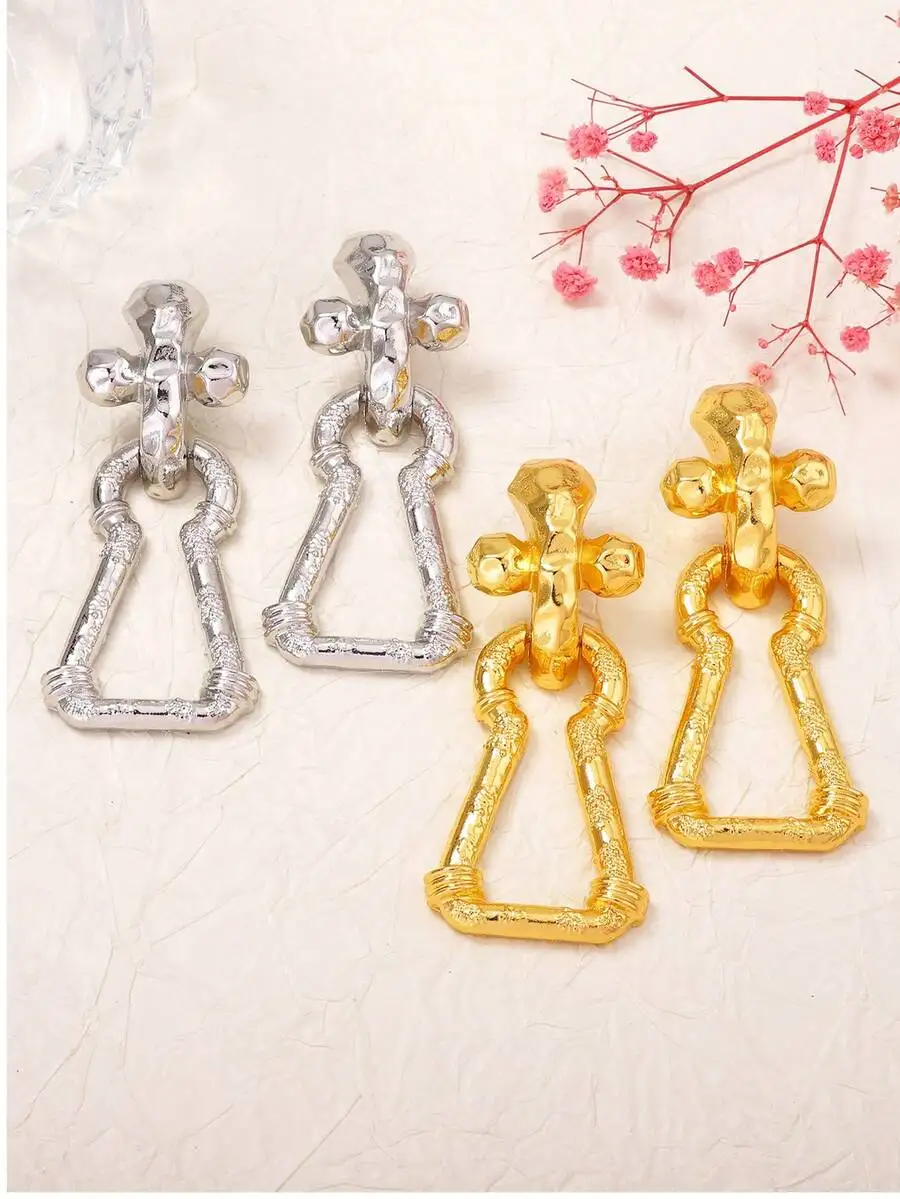 Geometric Exaggerated Cross Shape Fashion Earrings For Women
Geometric Exaggerated Cross Shape Fashion Earrings For Women