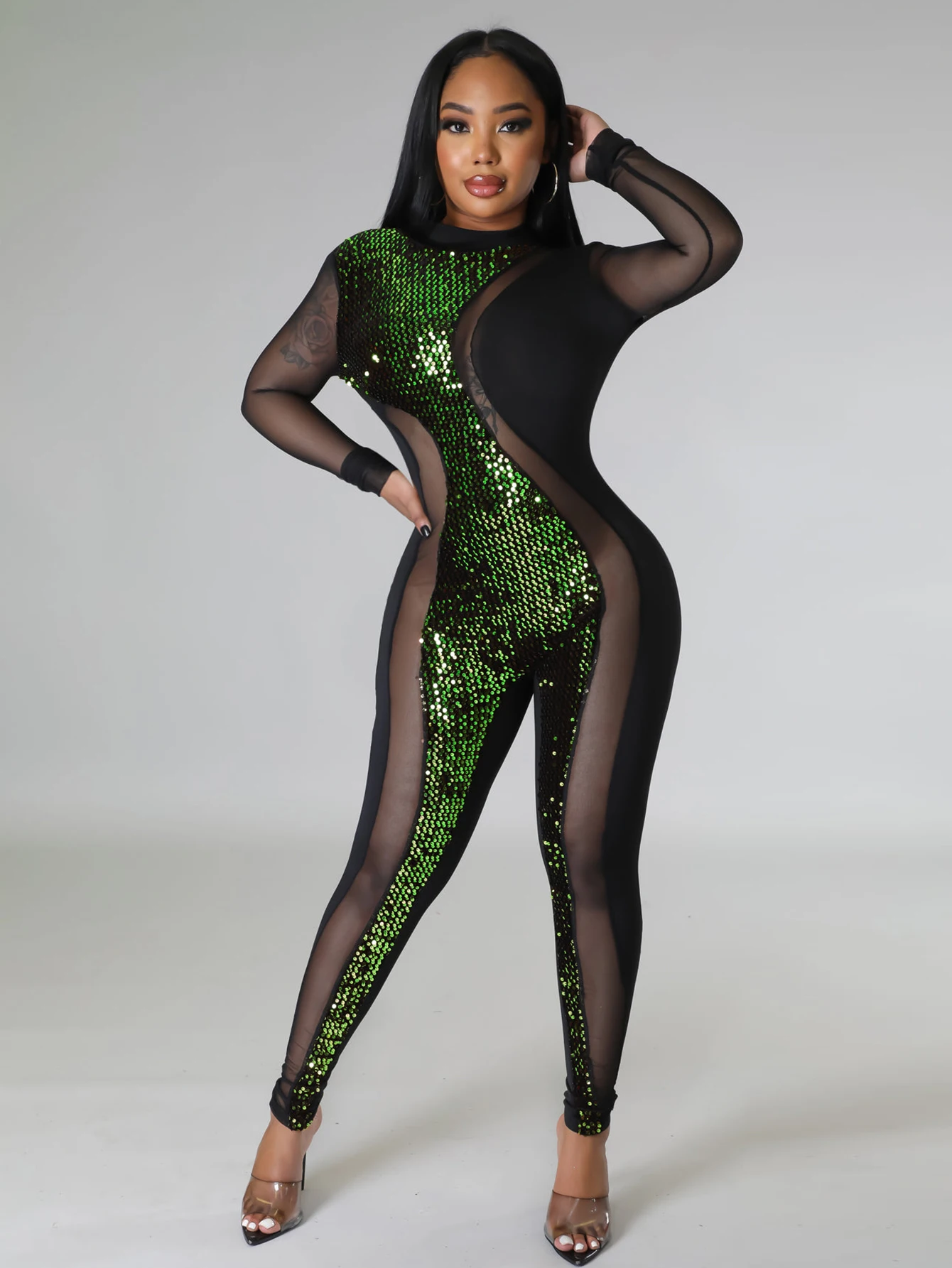 European and American Amazon Autumn and Winter New Sequined Women's Long Nightclub Sequined See-Through Mesh Sexy Jumpsuit
European and American Amazon Autumn and Winter New Sequined Women's Long Nightclub Sequined See-Through Mesh Sexy Jumpsuit