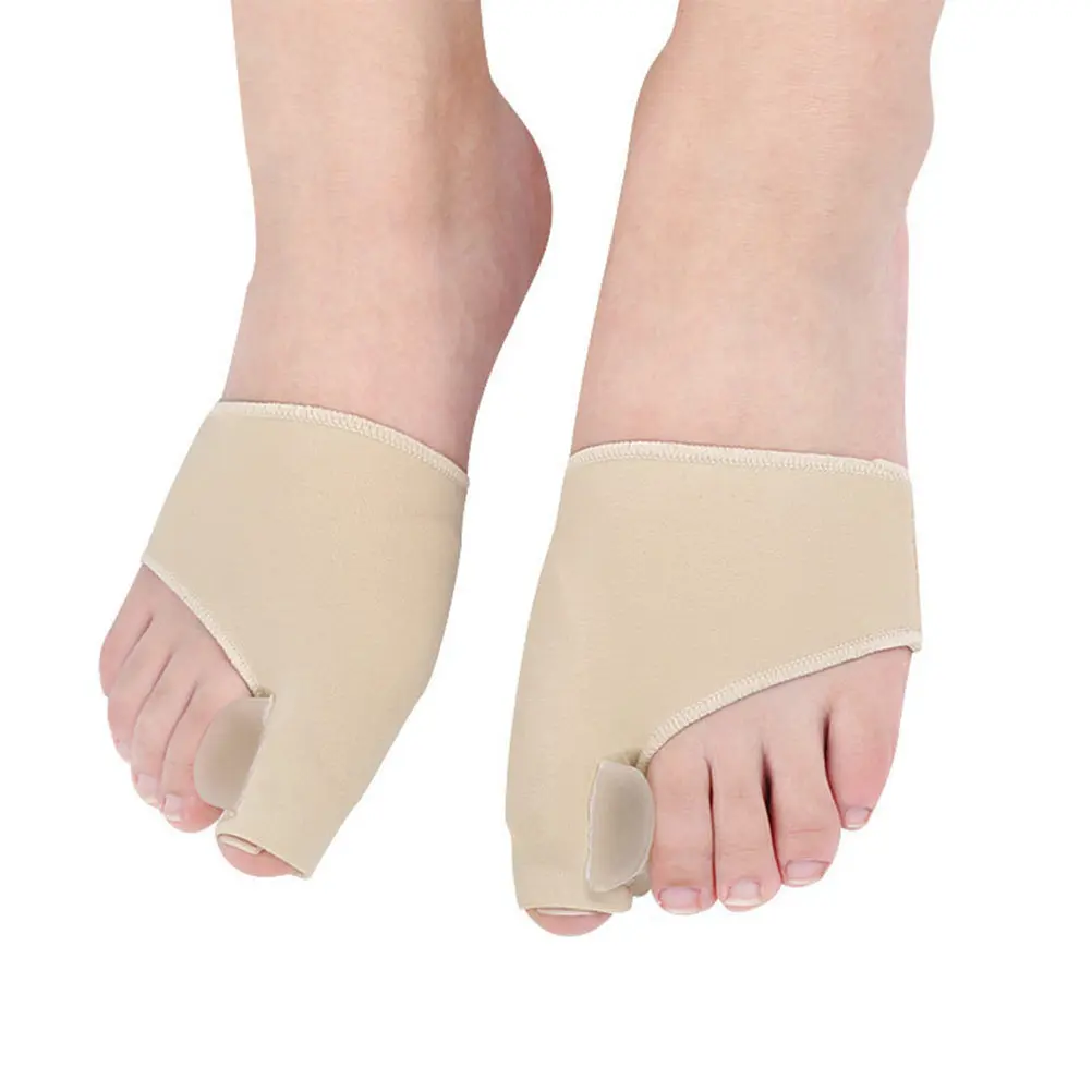 1Pcs Hallux Valgus Corrector Soft Silicone Gel Bunion Separator Sleeve Toe Protector for Men Women Foot Care Tool Overlapping
1Pcs Hallux Valgus Corrector Soft Silicone Gel Bunion Separator Sleeve Toe Protector for Men Women Foot Care Tool Overlapping