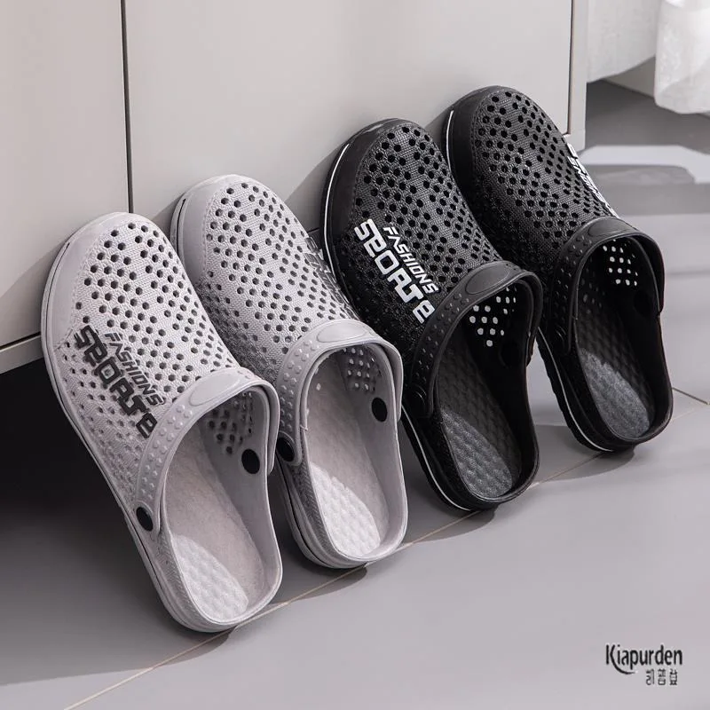 Men's Summer New Hole Shoes Outdoor Wear Anti-Slip Headed Slippers Wear-Resistant Deodorant Casual Two-Purpose Beach Sandals
Men's Summer New Hole Shoes Outdoor Wear Anti-Slip Headed Slippers Wear-Resistant Deodorant Casual Two-Purpose Beach Sandals