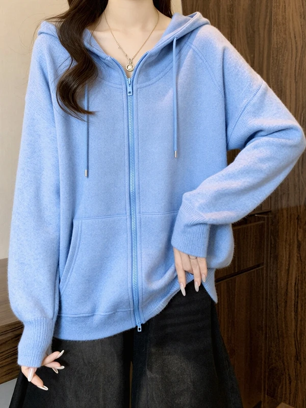 Синяя женская толстовка свободного кроя на молнии с капюшоном, осенне-зимняя, новая, больших размеров, удобная, универсальная, стройнящая, модная, с эффектом похудения
Синяя женская толстовка свободного кроя на молнии с капюшоном, осенне-зимняя, новая, больших размеров, удобная, универсальная, стройнящая, модная, с эффектом похудения