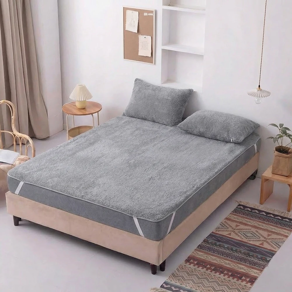 Waterproof Terry Towel Absorbent Mattress Protector, Quilted Soft Bed Pad Four Corner Fix Straps, All US Sizes, 1pc For Household Apartment Hotel
Waterproof Terry Towel Absorbent Mattress Protector, Quilted Soft Bed Pad Four Corner Fix Straps, All US Sizes, 1pc For Household Apartment Hotel