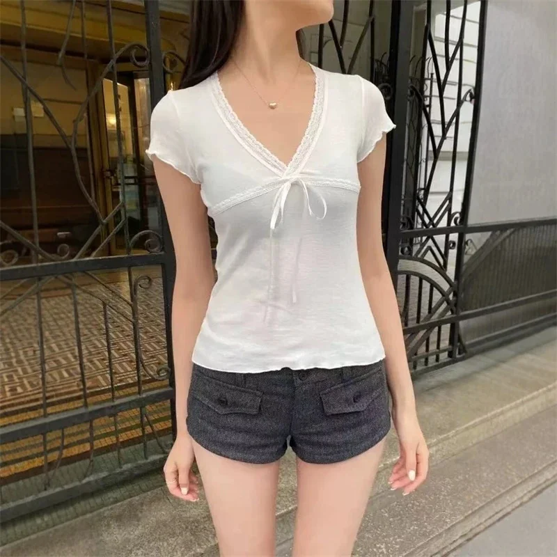 Lace Trim White Slim T-shirt Woman Summer Bow V-neck Fungus Short Sleeve Tee Shirts Female Causal Simple Sweet Cotton Crop Tops
Lace Trim White Slim T-shirt Woman Summer Bow V-neck Fungus Short Sleeve Tee Shirts Female Causal Simple Sweet Cotton Crop Tops