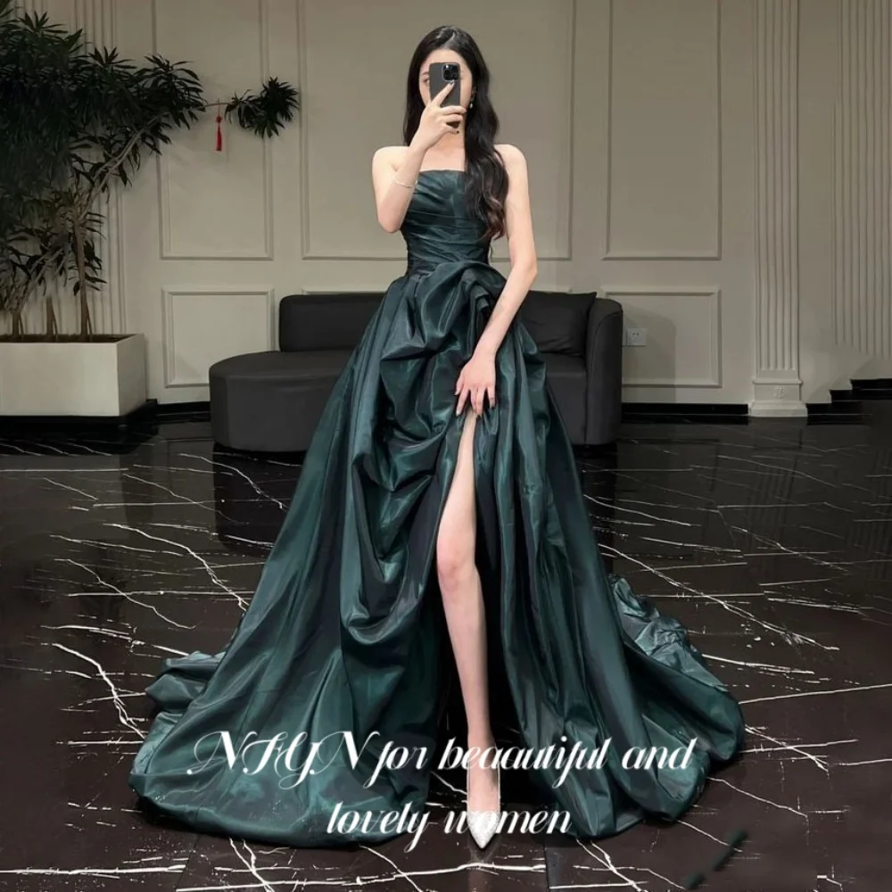 NFYN Dark Green Elegant Prom Dresses Strapless Backless Pleating Prom Gown Satin Side Split Evening Dresses for Woman Customized
NFYN Dark Green Elegant Prom Dresses Strapless Backless Pleating Prom Gown Satin Side Split Evening Dresses for Woman Customized