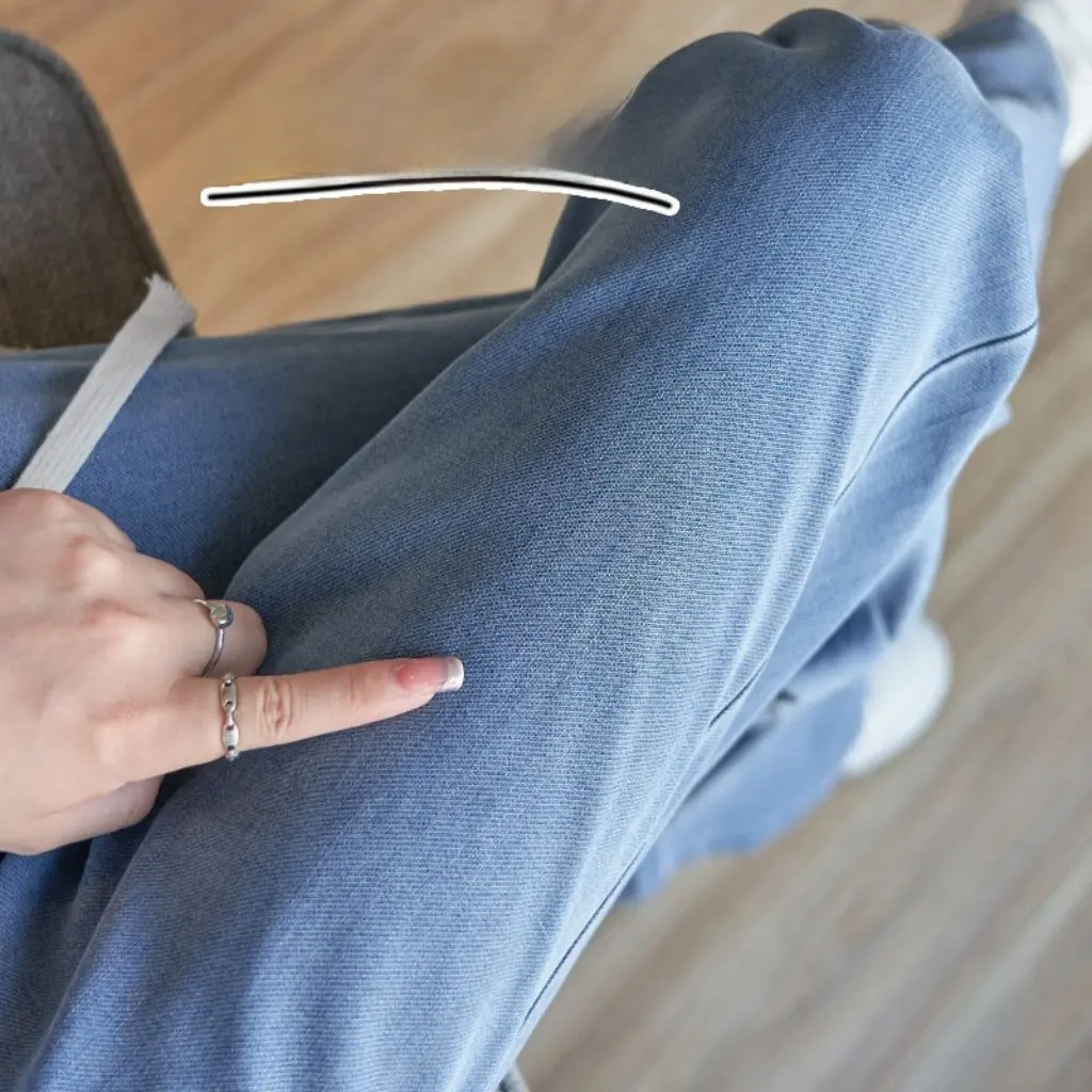 Ice Silk Wide Leg Pants for Women High Waist Thin Straight Casual Tencel Jeans Short Dipped Narrow Version Summer
Ice Silk Wide Leg Pants for Women High Waist Thin Straight Casual Tencel Jeans Short Dipped Narrow Version Summer